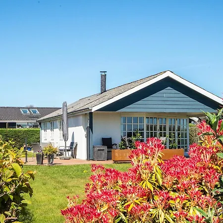 4 Star In Holiday home *