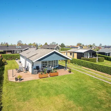 Holiday home 4 Star In Hejls